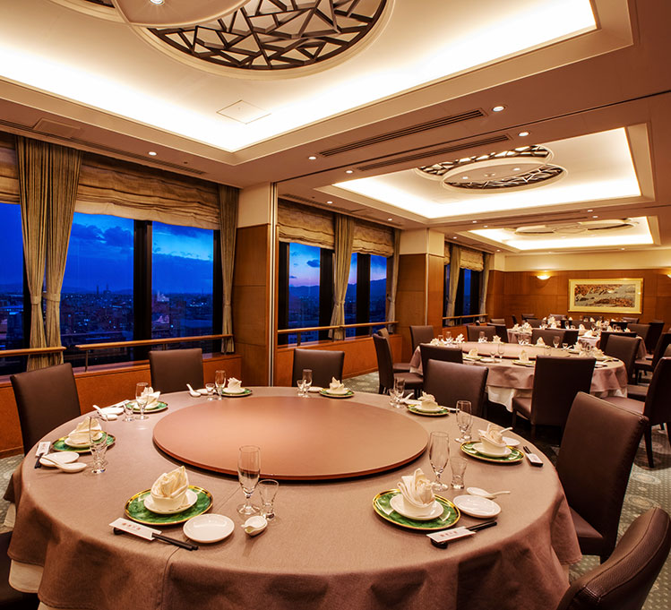 蘭・桃・椿の間