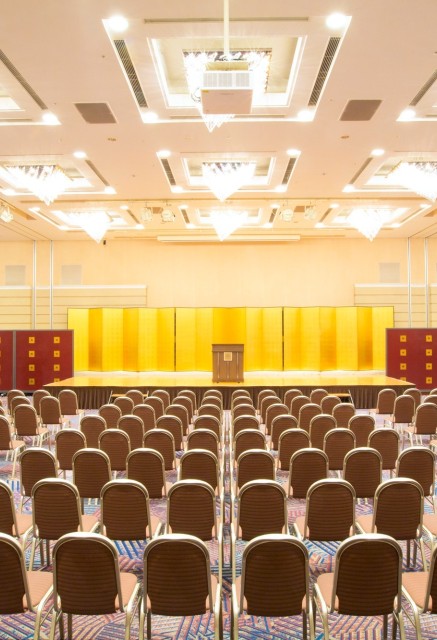 古今の間　シアター