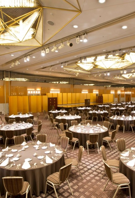 源氏の間　正餐