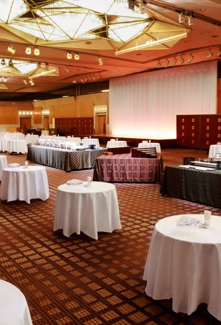 源氏の間　立食