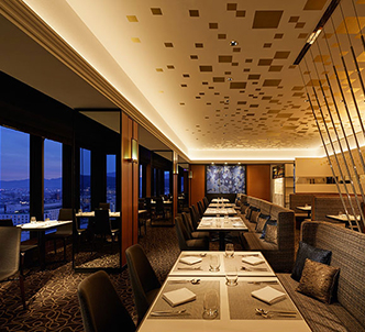 ビュー＆ダイニング「コトシエール」