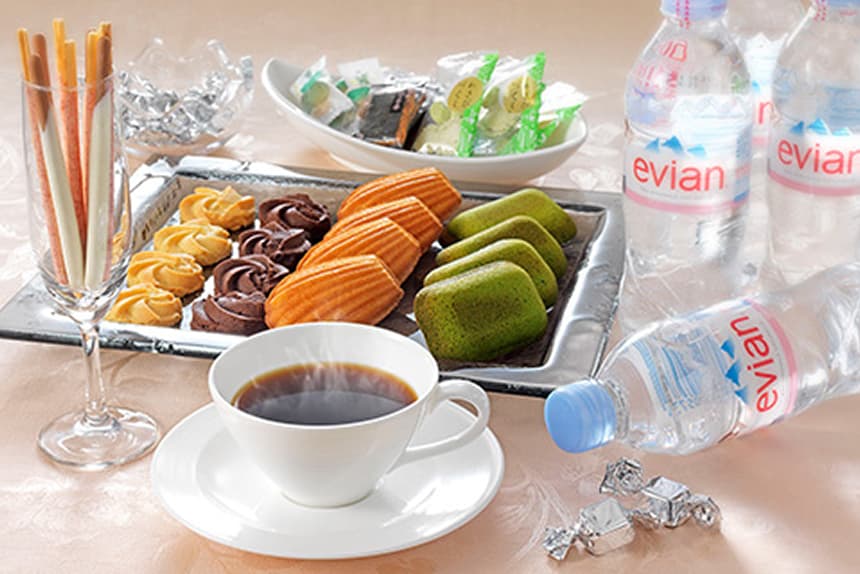 会議・宴会向けコーヒーと洋菓子のブレイクセット。