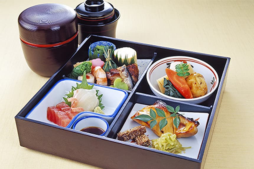 和食の松花堂弁当（会議・宴会向け）。